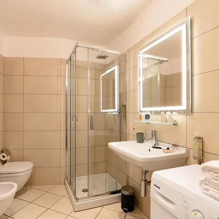 The Seven Γένοβα