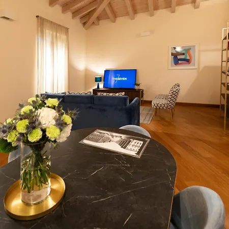 Apartment The Seven Genoa
