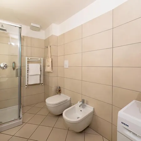 The Seven Διαμέρισμα *