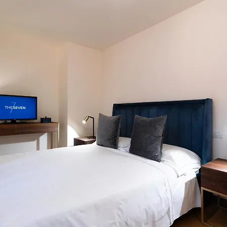 The Seven * Γένοβα