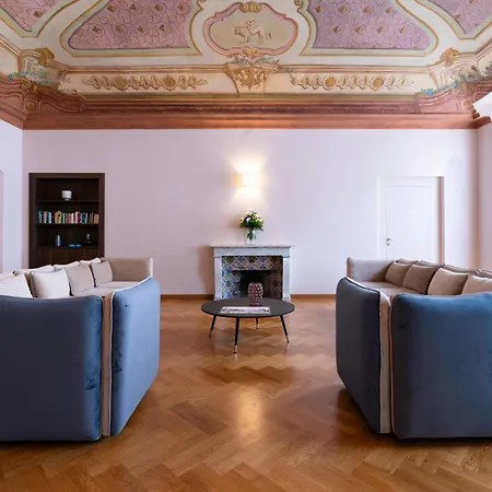 Apartment The Seven Genoa