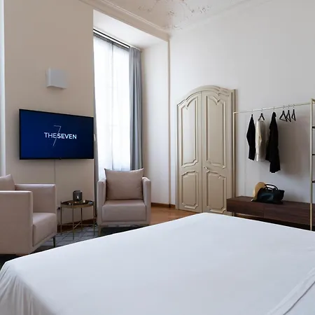 Apartment The Seven Genoa