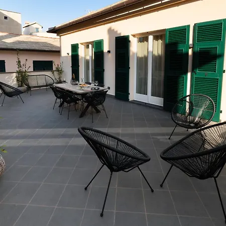 The Seven * جنوة