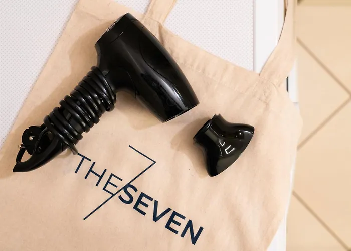 The Seven Gênes