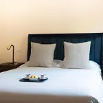 The Seven Apartament