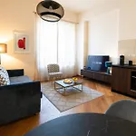 Apartament The Seven Genua